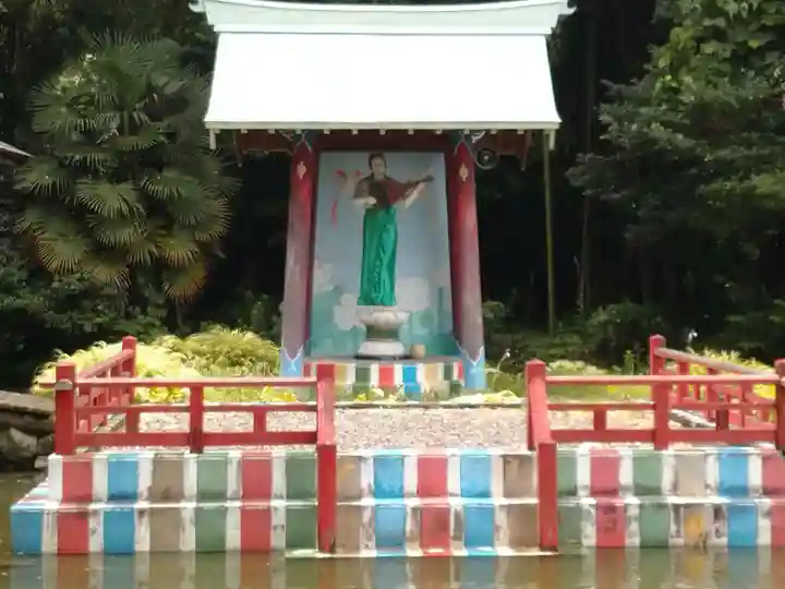 鳩吹稲荷神社のその他建物