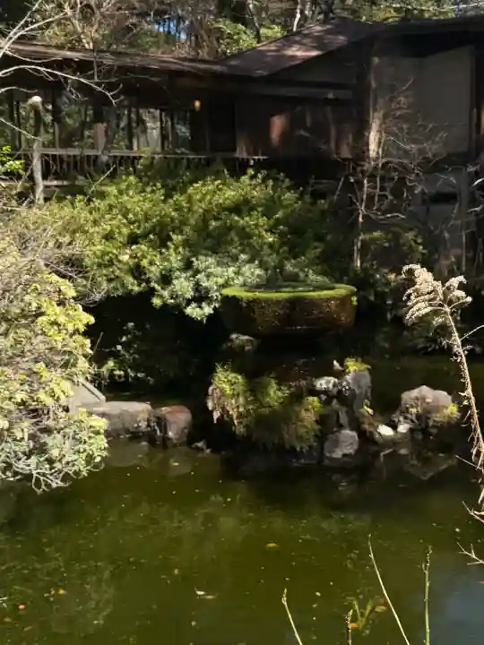 報徳二宮神社の{uncategorized: "未分類", other: "その他", undefined: "問題あり", building: "その他建物", grave: "お墓", sacred_gate: "鳥居", guardian: "狛犬", statue: "像", buddha: "仏像", history: "歴史", nature: "自然", garden: "庭園", animal: "動物", pagoda: "塔", temizu: "手水舎", mountain_gate: "山門・神門", sanctuary: "本殿・本堂", subordinate: "末社・摂社", art: "芸術", scenery: "景色", jizo: "地蔵", ema: "絵馬", goshuin: "御朱印", omikuji: "おみくじ", items: "授与品その他", amulet: "お守り", goshuincho: "御朱印帳", eats: "食事", festival: "お祭り", votive_dance: "神楽", shichigosan: "七五三参", wedding: "結婚式", experience: "体験その他", initially: "初詣", around: "周辺", anti_infection: "感染症対策"}