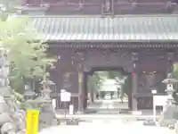 妻沼聖天山歓喜院の山門・神門