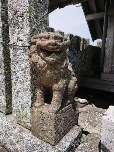 木曽駒ヶ嶽神社　奥社の狛犬