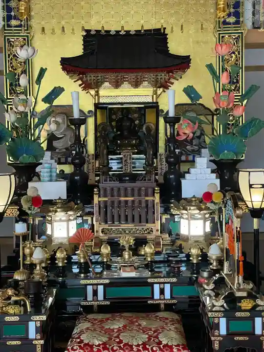 薬王寺の{uncategorized: "未分類", other: "その他", undefined: "問題あり", building: "その他建物", grave: "お墓", sacred_gate: "鳥居", guardian: "狛犬", statue: "像", buddha: "仏像", history: "歴史", nature: "自然", garden: "庭園", animal: "動物", pagoda: "塔", temizu: "手水舎", mountain_gate: "山門・神門", sanctuary: "本殿・本堂", subordinate: "末社・摂社", art: "芸術", scenery: "景色", jizo: "地蔵", ema: "絵馬", goshuin: "御朱印", omikuji: "おみくじ", items: "授与品その他", amulet: "お守り", goshuincho: "御朱印帳", eats: "食事", festival: "お祭り", votive_dance: "神楽", shichigosan: "七五三参", wedding: "結婚式", experience: "体験その他", initially: "初詣", around: "周辺", anti_infection: "感染症対策"}