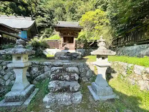 穴石神社(三重県)