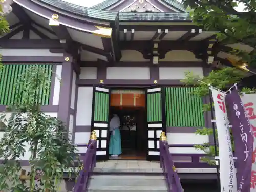 高木神社の本殿