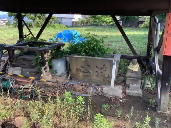 常満寺の手水舎