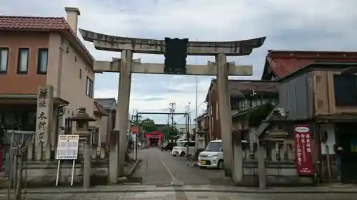 本折日吉神社(石川県)