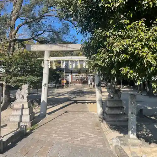 高牟神社（瀬古）の鳥居