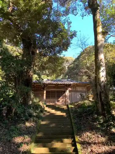 熊野神社の本殿・本堂
