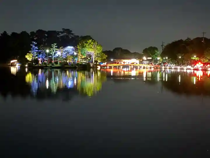 秋葉神社の{uncategorized: "未分類", other: "その他", undefined: "問題あり", building: "その他建物", grave: "お墓", sacred_gate: "鳥居", guardian: "狛犬", statue: "像", buddha: "仏像", history: "歴史", nature: "自然", garden: "庭園", animal: "動物", pagoda: "塔", temizu: "手水舎", mountain_gate: "山門・神門", sanctuary: "本殿・本堂", subordinate: "末社・摂社", art: "芸術", scenery: "景色", jizo: "地蔵", ema: "絵馬", goshuin: "御朱印", omikuji: "おみくじ", items: "授与品その他", amulet: "お守り", goshuincho: "御朱印帳", eats: "食事", festival: "お祭り", votive_dance: "神楽", shichigosan: "七五三参", wedding: "結婚式", experience: "体験その他", initially: "初詣", around: "周辺", anti_infection: "感染症対策"}