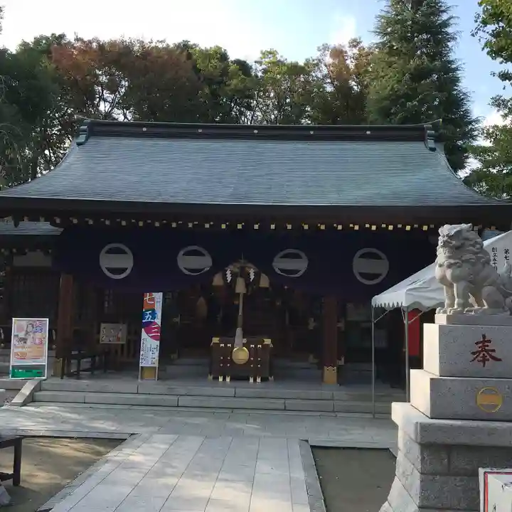 新田神社の本殿・本堂