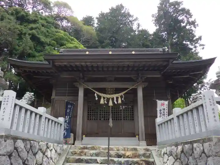 熊野神社の本殿・本堂