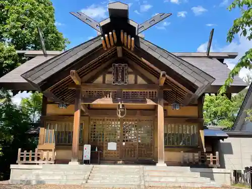 神楽神社の本殿