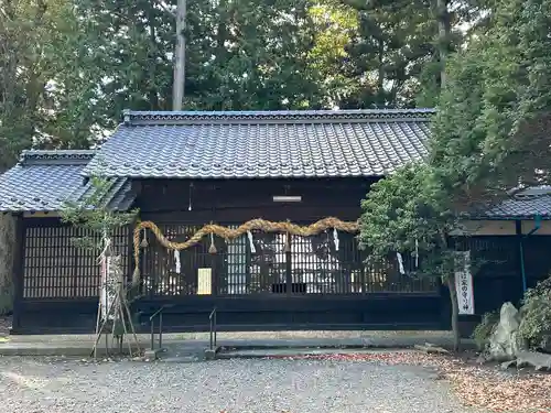 八幡社日吉社合殿(長野県)