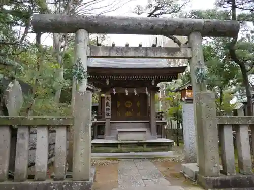 意富比神社の末社