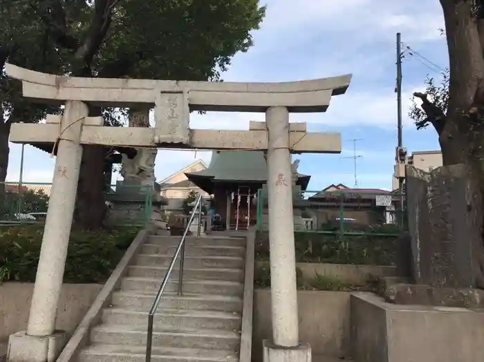 杉山社の鳥居