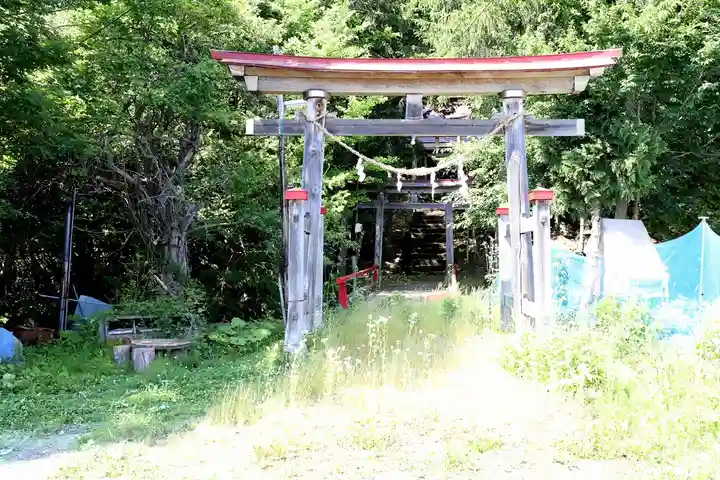 湯岱稲荷神社(北海道)