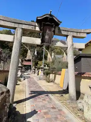 天津神社の鳥居