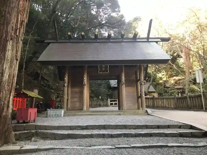 多度大社の山門・神門