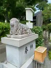 羊神社の狛犬