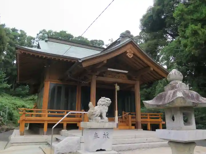 沼八幡神社の本殿・本堂