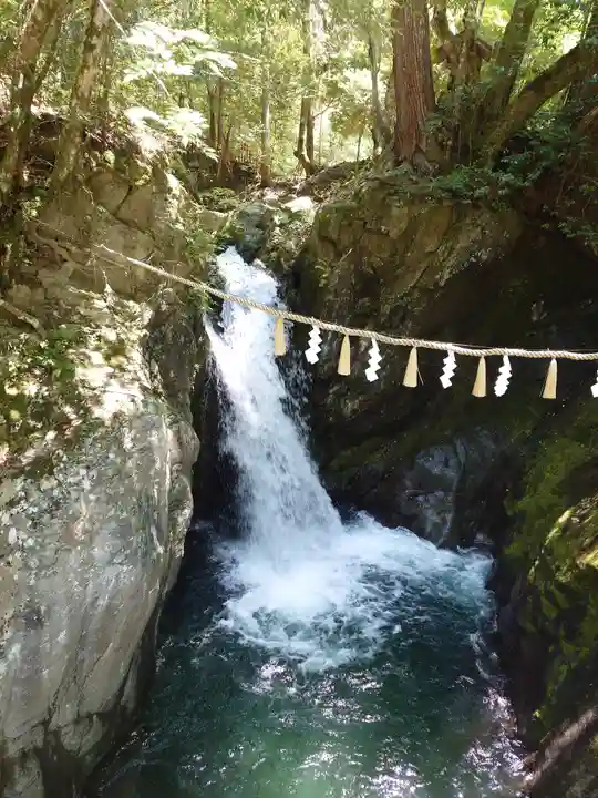 丹生川上神社(中社)(奈良県)