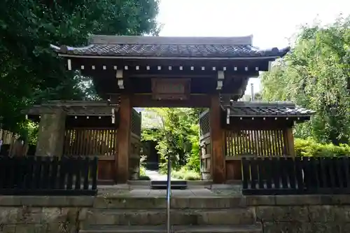 心光寺の山門