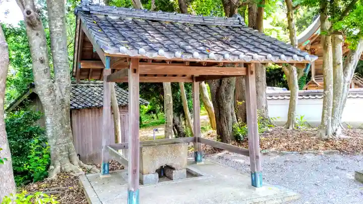 高宮神社の手水舎