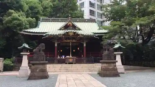 金王八幡宮の本殿