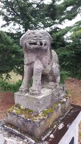 下宇莫別神社の狛犬