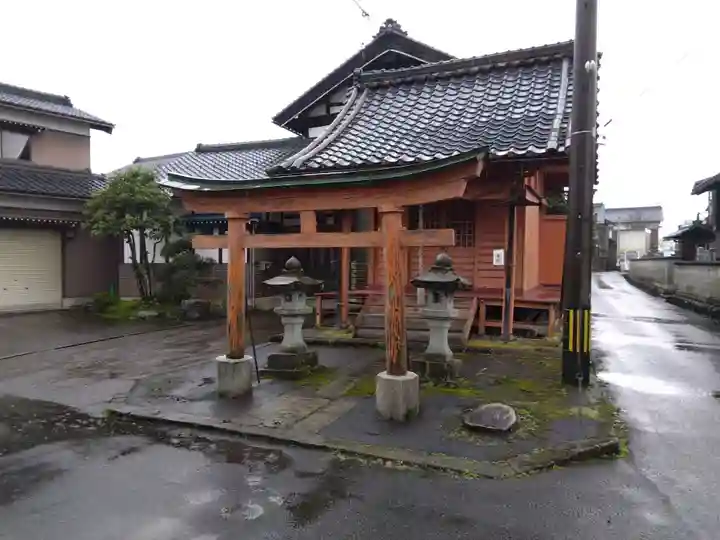 八幡神社(高木町)(福井県)