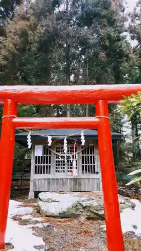 蜂神社の鳥居