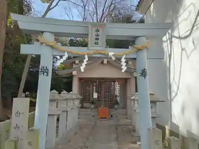 曽禰神社の末社・摂社
