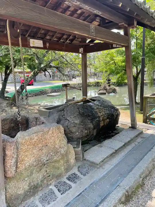 氷室神社の手水舎