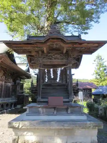 諏訪神社の末社・摂社