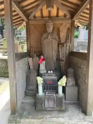 顕正寺(神奈川県)