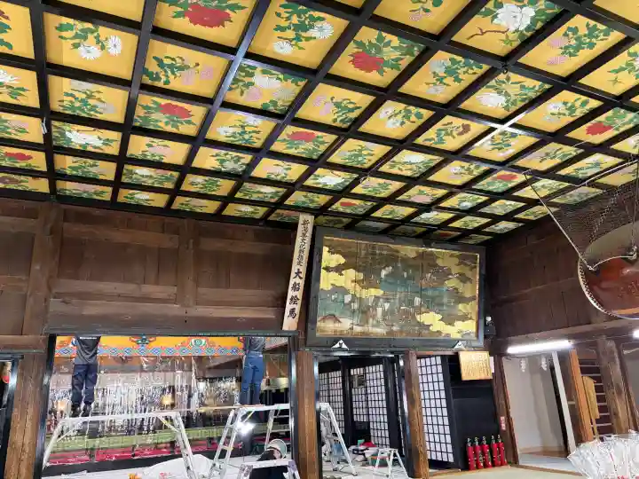 白山神社の{uncategorized: "未分類", other: "その他", undefined: "問題あり", building: "その他建物", grave: "お墓", sacred_gate: "鳥居", guardian: "狛犬", statue: "像", buddha: "仏像", history: "歴史", nature: "自然", garden: "庭園", animal: "動物", pagoda: "塔", temizu: "手水舎", mountain_gate: "山門・神門", sanctuary: "本殿・本堂", subordinate: "末社・摂社", art: "芸術", scenery: "景色", jizo: "地蔵", ema: "絵馬", goshuin: "御朱印", omikuji: "おみくじ", items: "授与品その他", amulet: "お守り", goshuincho: "御朱印帳", eats: "食事", festival: "お祭り", votive_dance: "神楽", shichigosan: "七五三参", wedding: "結婚式", experience: "体験その他", initially: "初詣", around: "周辺", anti_infection: "感染症対策"}