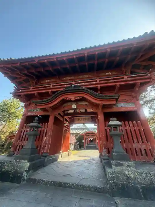 金谷神社の{uncategorized: "未分類", other: "その他", undefined: "問題あり", building: "その他建物", grave: "お墓", sacred_gate: "鳥居", guardian: "狛犬", statue: "像", buddha: "仏像", history: "歴史", nature: "自然", garden: "庭園", animal: "動物", pagoda: "塔", temizu: "手水舎", mountain_gate: "山門・神門", sanctuary: "本殿・本堂", subordinate: "末社・摂社", art: "芸術", scenery: "景色", jizo: "地蔵", ema: "絵馬", goshuin: "御朱印", omikuji: "おみくじ", items: "授与品その他", amulet: "お守り", goshuincho: "御朱印帳", eats: "食事", festival: "お祭り", votive_dance: "神楽", shichigosan: "七五三参", wedding: "結婚式", experience: "体験その他", initially: "初詣", around: "周辺", anti_infection: "感染症対策"}