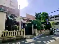 笠間稲荷神社 東京別社の{uncategorized: "未分類", other: "その他", undefined: "問題あり", building: "その他建物", grave: "お墓", sacred_gate: "鳥居", guardian: "狛犬", statue: "像", buddha: "仏像", history: "歴史", nature: "自然", garden: "庭園", animal: "動物", pagoda: "塔", temizu: "手水舎", mountain_gate: "山門・神門", sanctuary: "本殿・本堂", subordinate: "末社・摂社", art: "芸術", scenery: "景色", jizo: "地蔵", ema: "絵馬", goshuin: "御朱印", omikuji: "おみくじ", items: "授与品その他", amulet: "お守り", goshuincho: "御朱印帳", eats: "食事", festival: "お祭り", votive_dance: "神楽", shichigosan: "七五三参", wedding: "結婚式", experience: "体験その他", initially: "初詣", around: "周辺", anti_infection: "感染症対策"}