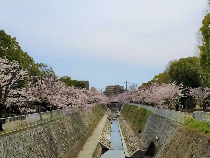 證誠神社の周辺