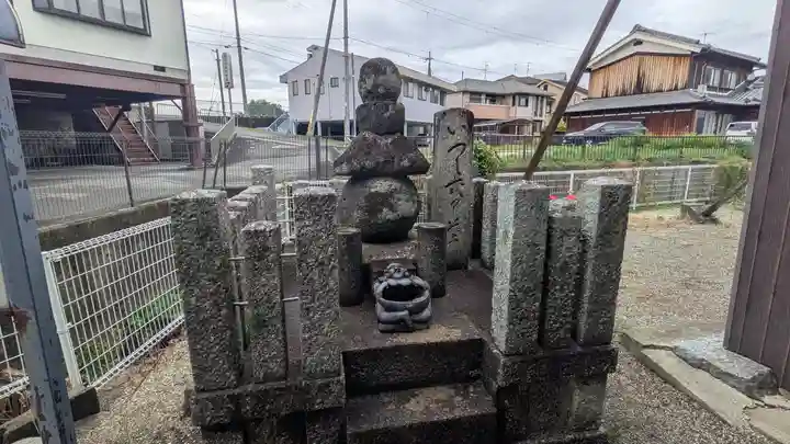 和泉式部墓所(寺号不詳)(京都府)