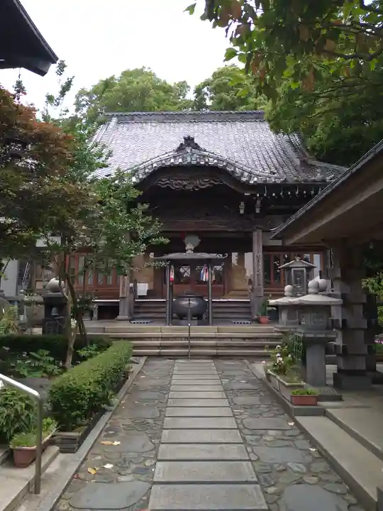 真福寺の本殿・本堂