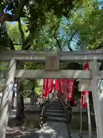 西新井出世稲荷大明神の{uncategorized: "未分類", other: "その他", undefined: "問題あり", building: "その他建物", grave: "お墓", sacred_gate: "鳥居", guardian: "狛犬", statue: "像", buddha: "仏像", history: "歴史", nature: "自然", garden: "庭園", animal: "動物", pagoda: "塔", temizu: "手水舎", mountain_gate: "山門・神門", sanctuary: "本殿・本堂", subordinate: "末社・摂社", art: "芸術", scenery: "景色", jizo: "地蔵", ema: "絵馬", goshuin: "御朱印", omikuji: "おみくじ", items: "授与品その他", amulet: "お守り", goshuincho: "御朱印帳", eats: "食事", festival: "お祭り", votive_dance: "神楽", shichigosan: "七五三参", wedding: "結婚式", experience: "体験その他", initially: "初詣", around: "周辺", anti_infection: "感染症対策"}