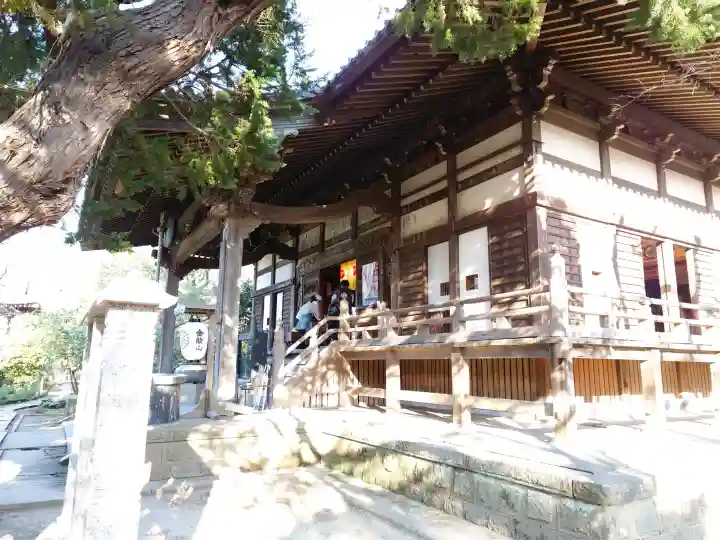 宝戒寺の{uncategorized: "未分類", other: "その他", undefined: "問題あり", building: "その他建物", grave: "お墓", sacred_gate: "鳥居", guardian: "狛犬", statue: "像", buddha: "仏像", history: "歴史", nature: "自然", garden: "庭園", animal: "動物", pagoda: "塔", temizu: "手水舎", mountain_gate: "山門・神門", sanctuary: "本殿・本堂", subordinate: "末社・摂社", art: "芸術", scenery: "景色", jizo: "地蔵", ema: "絵馬", goshuin: "御朱印", omikuji: "おみくじ", items: "授与品その他", amulet: "お守り", goshuincho: "御朱印帳", eats: "食事", festival: "お祭り", votive_dance: "神楽", shichigosan: "七五三参", wedding: "結婚式", experience: "体験その他", initially: "初詣", around: "周辺", anti_infection: "感染症対策"}