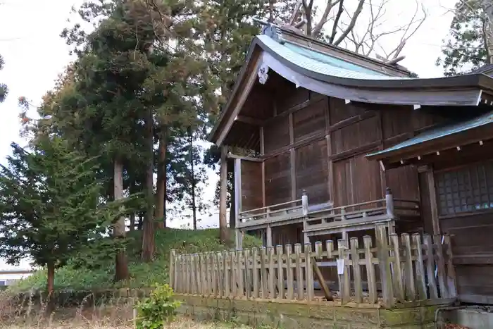 諏方神社の建物その他