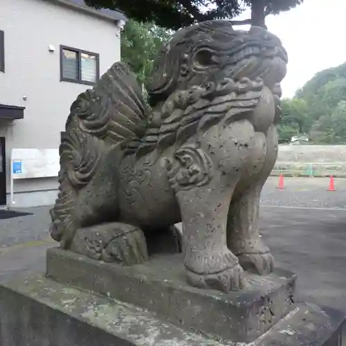 石山神社の狛犬