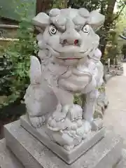 銀杏岡八幡神社の狛犬