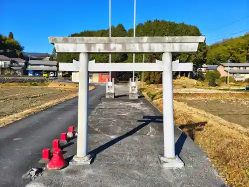 春日社（小山）の鳥居