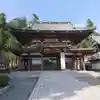 富士山法華本門寺根源の山門・神門