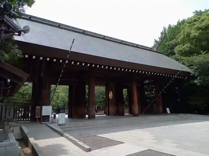 靖國神社の山門・神門