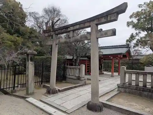 東寺鎮守八幡宮・東寺境内社八島殿(京都府)