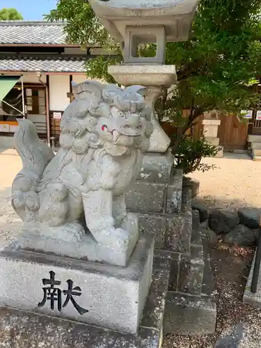 神館神社の狛犬